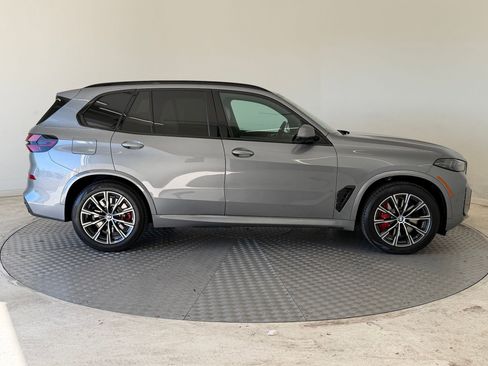 New 2026 BMW X5 xDrive50e w/ M Sport Package AWD/4WD image 8