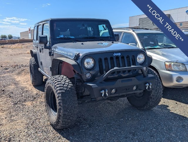 Used 2017 Jeep Wrangler Unlimited Rubicon w/ Connectivity Group AWD/4WD image 3