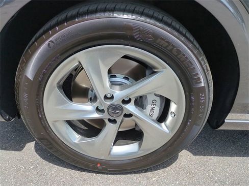 Certified 2026 Genesis GV70 2.5T Advanced image 10