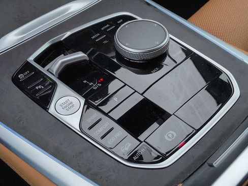 Certified 2024 BMW X5 xDrive40i w/ Premium Package image 33