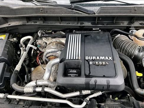 Used 2023 GMC Sierra 1500 AT4 w/ Technology Package image 32