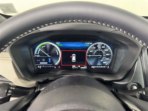 Used 2025 Subaru Forester Premium image 3