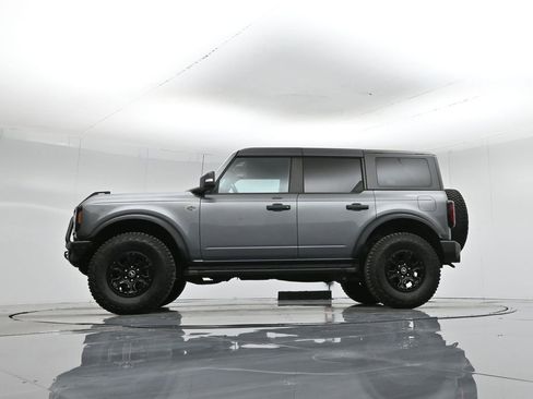 Certified 2023 Ford Bronco Wildtrak image 8