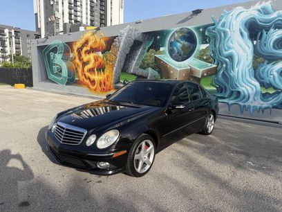 Used 2009 Mercedes-Benz E 350 4MATIC Sedan w/ Premium 1 Pkg
