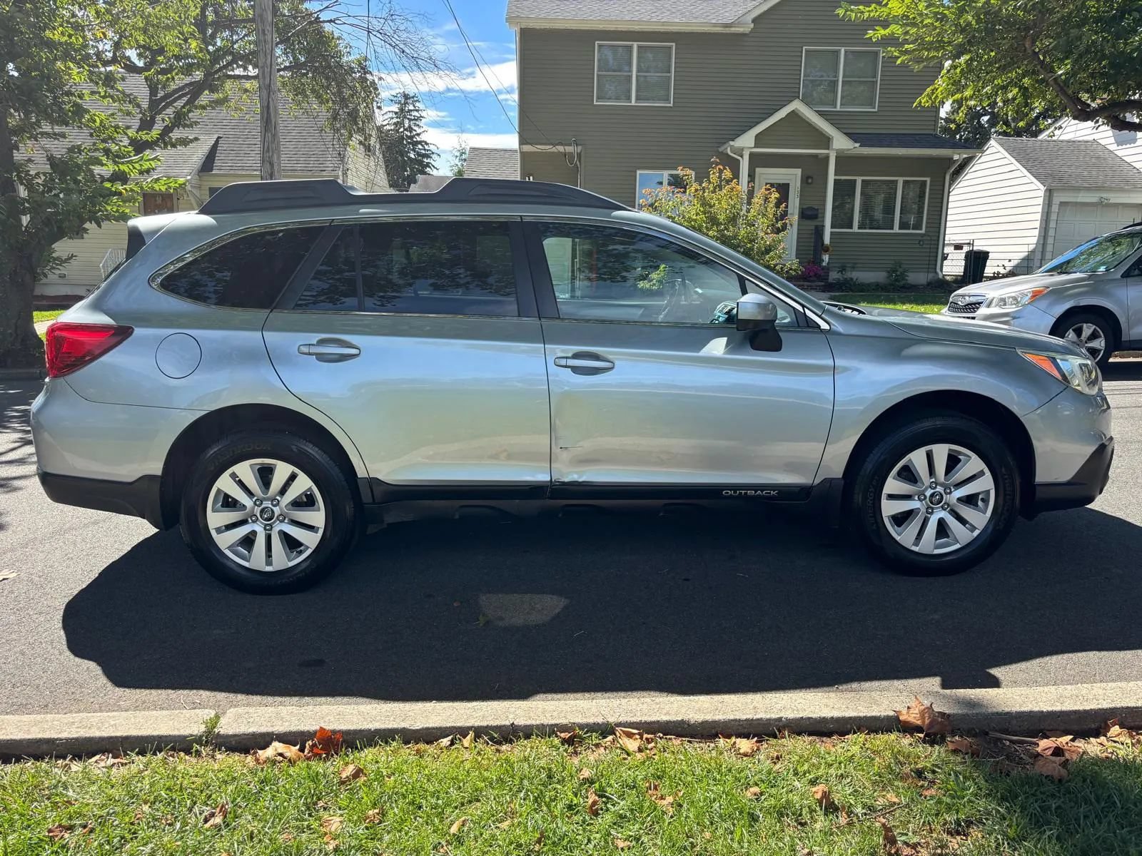 Used 2015 Subaru Outback 2.5i Premium AWD/4WD image 7