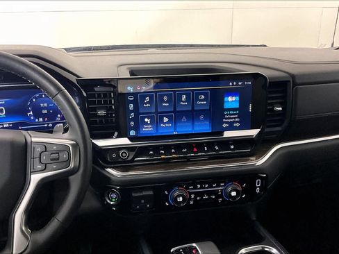 Used 2023 Chevrolet Silverado 1500 RST w/ Texas Edition Plus AWD/4WD image 7