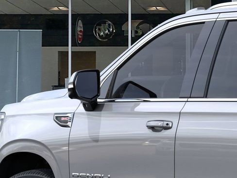 New 2026 GMC Yukon XL Denali image 12