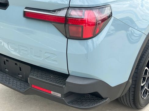 Certified 2024 Hyundai Santa Cruz SEL FWD image 15