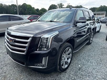 Used 2017 Cadillac Escalade Luxury