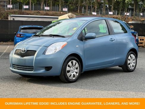 Used 2008 Toyota Yaris 2-Door Hatchback FWD image 3