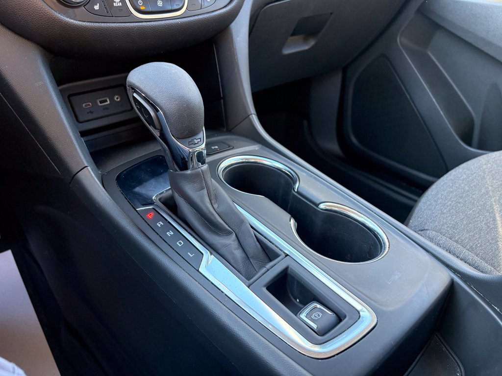 Used 2024 Chevrolet Equinox LT w/ LPO, Floor Liner Package FWD image 22