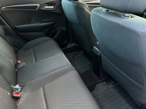 Used 2019 Honda Fit Sport image 30