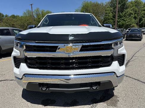 Used 2023 Chevrolet Silverado 1500 LT AWD/4WD image 10