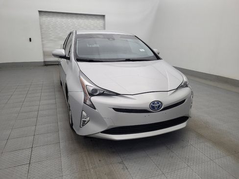 Used 2017 Toyota Prius Four Touring image 14