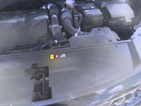Used 2023 Kia Sorento SX AWD/4WD image 37