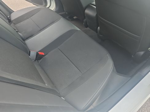 Used 2025 Honda Civic Sport image 11
