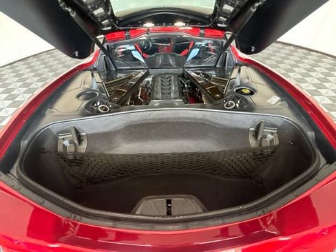 Used 2021 Chevrolet Corvette Stingray Preferred Cpe w/ Engine Appearance Package RWD image 28