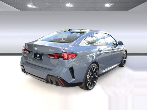 Used 2026 BMW 228i w/ Technology Package image 9