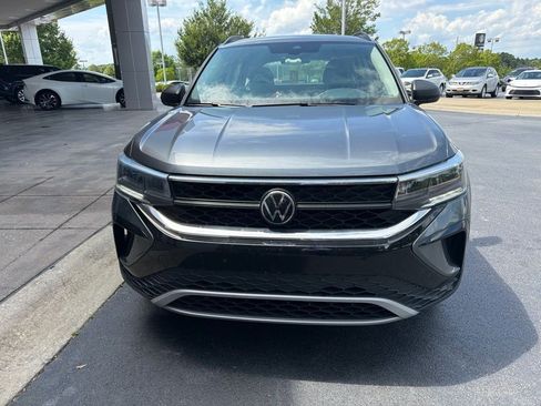 Used 2024 Volkswagen Taos S FWD image 4