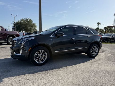 Used 2022 Cadillac XT5 Premium Luxury FWD image 9