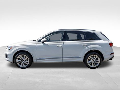 Used 2023 Audi Q7 3.0T Premium Plus AWD/4WD image 11