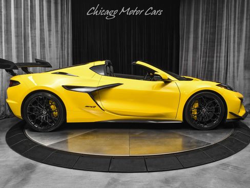 Used 2026 Chevrolet Corvette ZR1 w/ ZR1 Carbon Fiber Aero Package RWD image 51