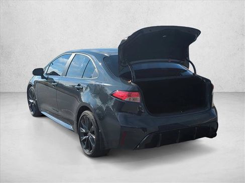 Used 2024 Toyota Corolla SE image 8