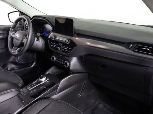 Used 2025 Ford Escape Active AWD/4WD image 25
