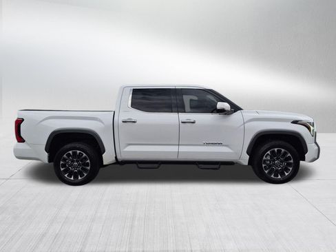 Used 2023 Toyota Tundra Limited AWD/4WD image 7