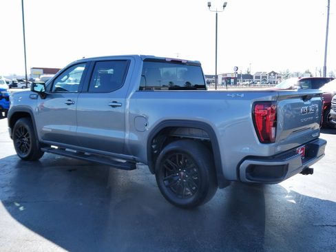 Certified 2024 GMC Sierra 1500 Elevation w/ LPO, Elevation Black Package image 8