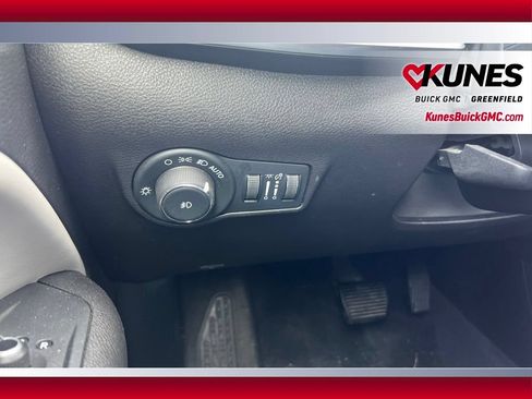 Used 2025 Jeep Compass Limited AWD/4WD image 25