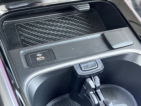 Certified 2024 Mercedes-Benz GLB 250 4MATIC image 33