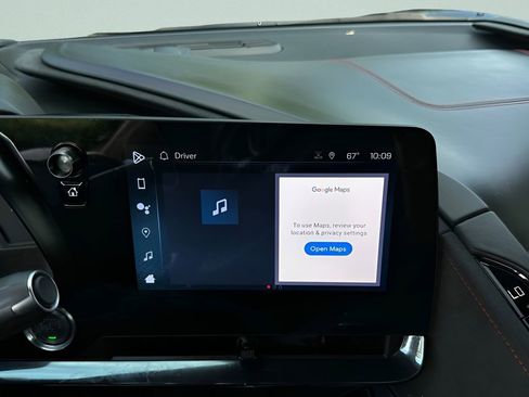 Used 2024 Chevrolet Corvette Stingray Premium Conv w/ Z51 Performance Package RWD image 17