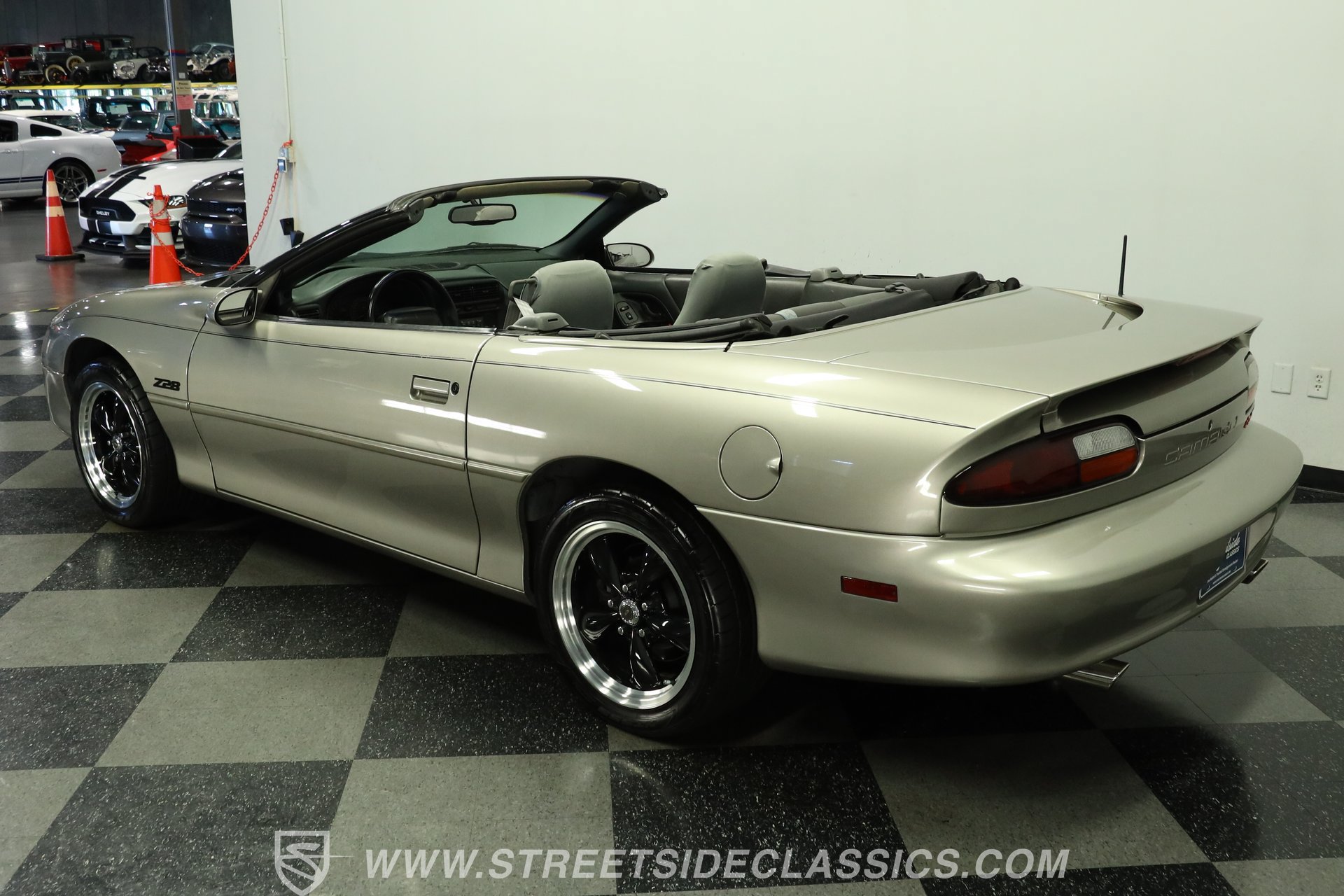Used 1999 Chevrolet Camaro Z28 RWD image 7