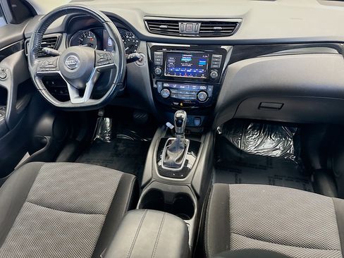 Used 2020 Nissan Rogue Sport SV w/ All-Weather Package image 12