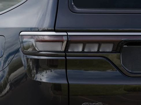 New 2026 Jeep Grand Wagoneer 4WD image 9