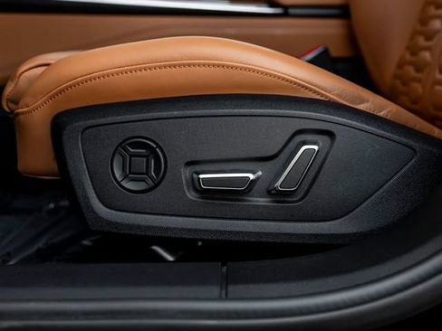 Certified 2023 Audi RS 6 AWD/4WD image 18