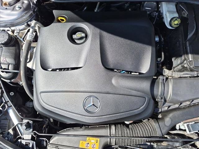 Used 2019 Mercedes-Benz CLA 250 4MATIC w/ Premium Package image 22