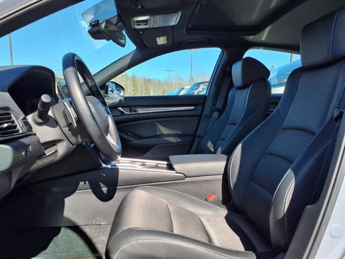 Used 2021 Honda Accord Sport image 6