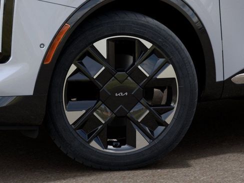 New 2026 Kia Sportage SX FWD image 9