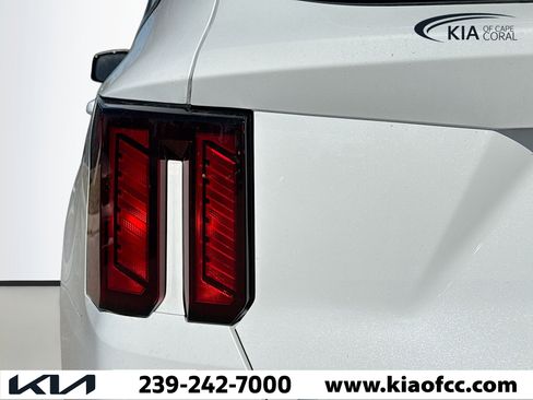 New 2026 Kia Sorento LX image 10
