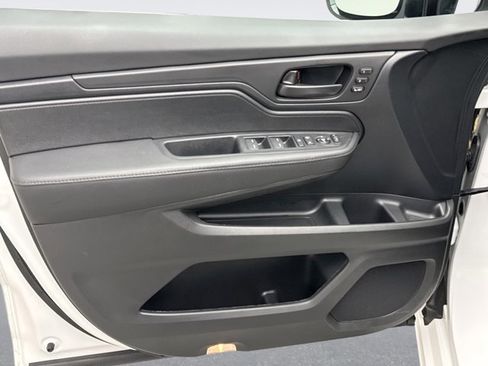 Used 2024 Honda Odyssey Sport image 9