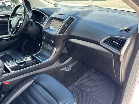 Used 2019 Ford Edge SEL w/ Equipment Group 201A AWD/4WD image 13
