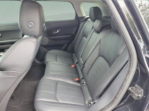 Used 2019 Land Rover Range Rover Evoque SE AWD/4WD image 13