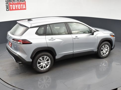 Used 2026 Toyota Corolla Cross L image 21