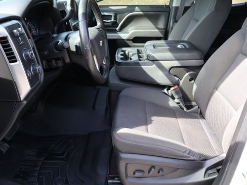 Used 2017 Chevrolet Silverado 1500 LT w/ Redline Edition AWD/4WD image 20