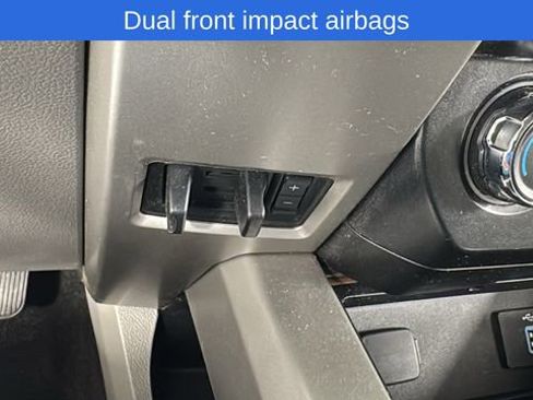 Used 2016 Ford F150 Lariat image 31