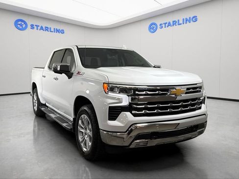 Used 2024 Chevrolet Silverado 1500 LTZ w/ Technology Package AWD/4WD image 15