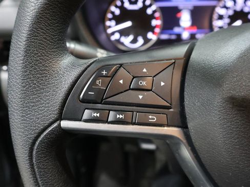 Used 2024 Nissan Sentra SV image 34