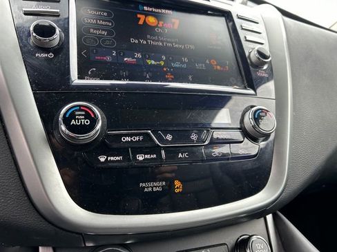 Certified 2023 Nissan Murano SV w/ SV Midnight Edition Package AWD/4WD image 18